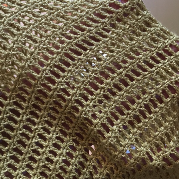 Beautiful silk crochet top🌟🌷 - Picture 9 of 10